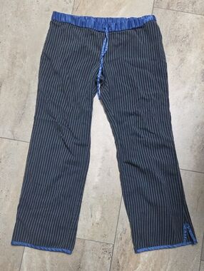 - Old Navy Navy Pinstriped Sleep Pants with Blue Trim